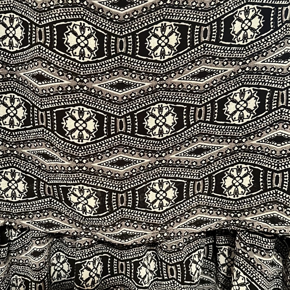 PRETTY VACATION DRESS - Picture 2 of 2